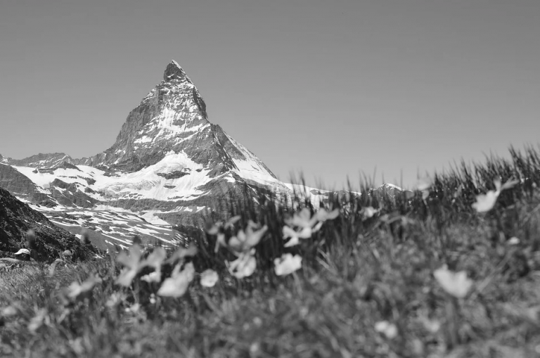 Schweiz-Matterhorn-kostenlose-Bilder-Pixabay-narya-Copyright-2019-DocTattooentfernung